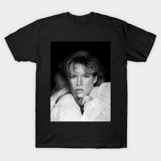 KIM BASINGER T-Shirt